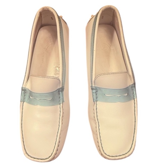 Tod's Shoes - Tod's White Leather Driving Loafers Flats w/Light Blue Trim Size 5 MSRP $495